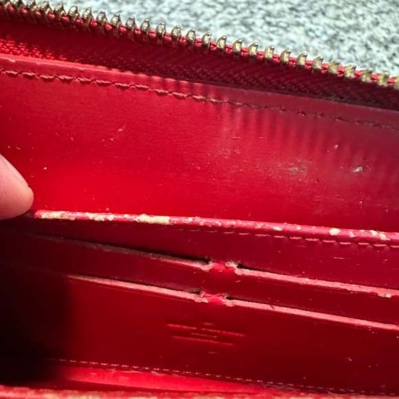 Louis Vuitton Monogram Vernis Zippy Organizer Wallet - Picture 7 of 8